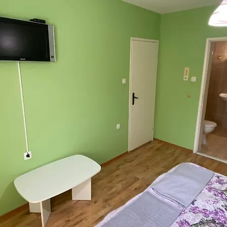 J&z Appartement Burgas Stad